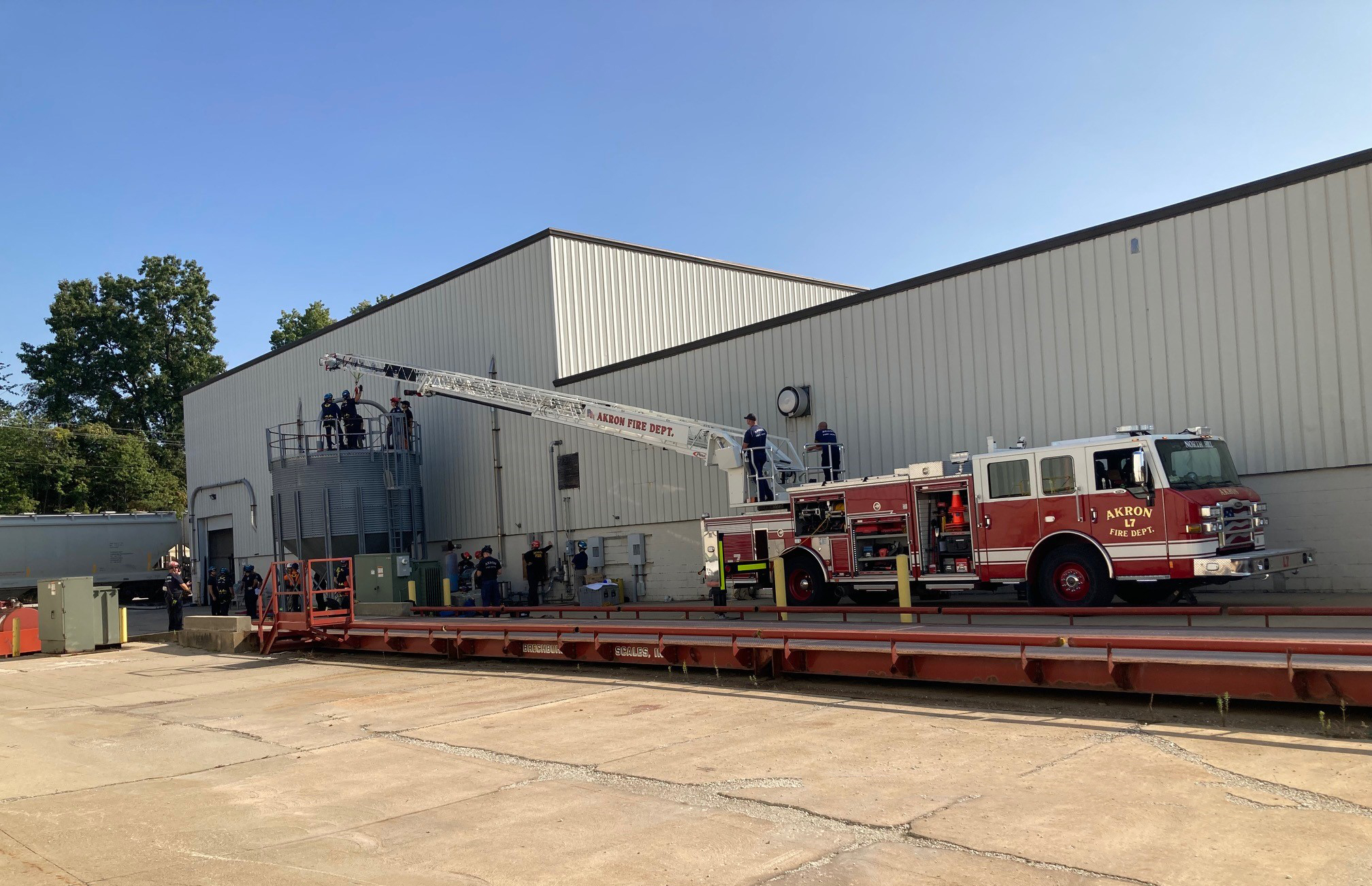 ASW hosts local fire department rescue training